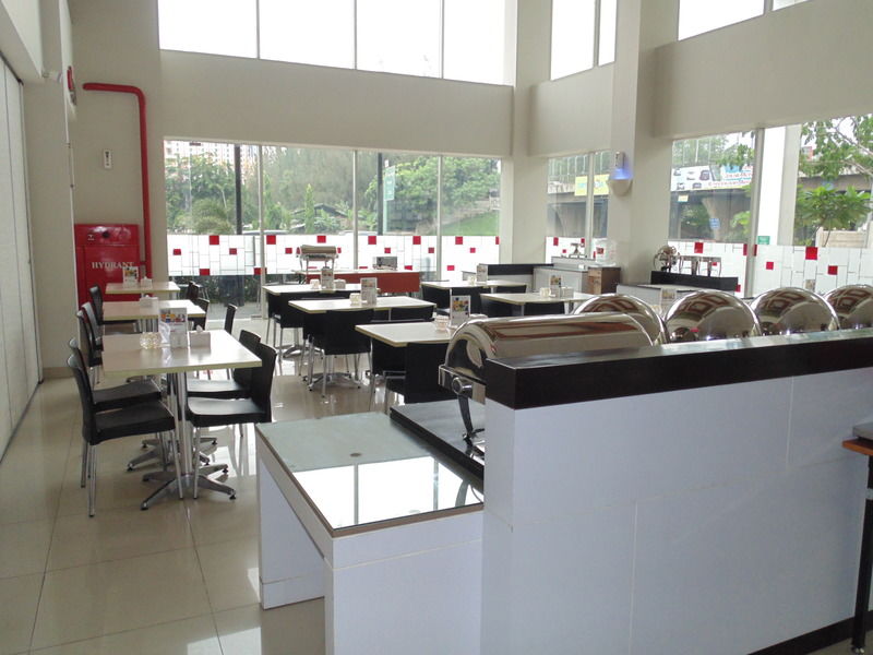 爱玛黎丝勿加泗巴拉特酒店 贝克西 外观 照片